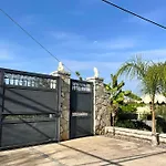 度假居 My Paradise *